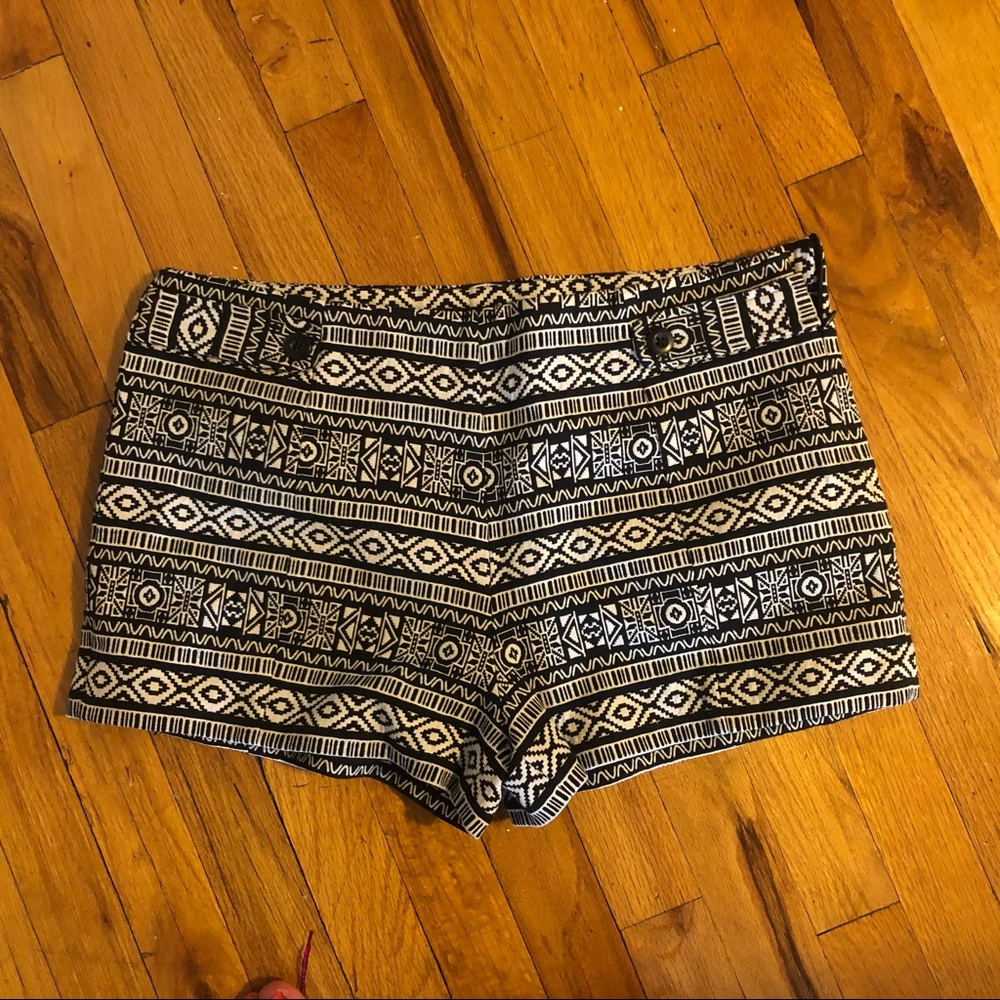 Forever 21 tribal pattern shorts NWOT